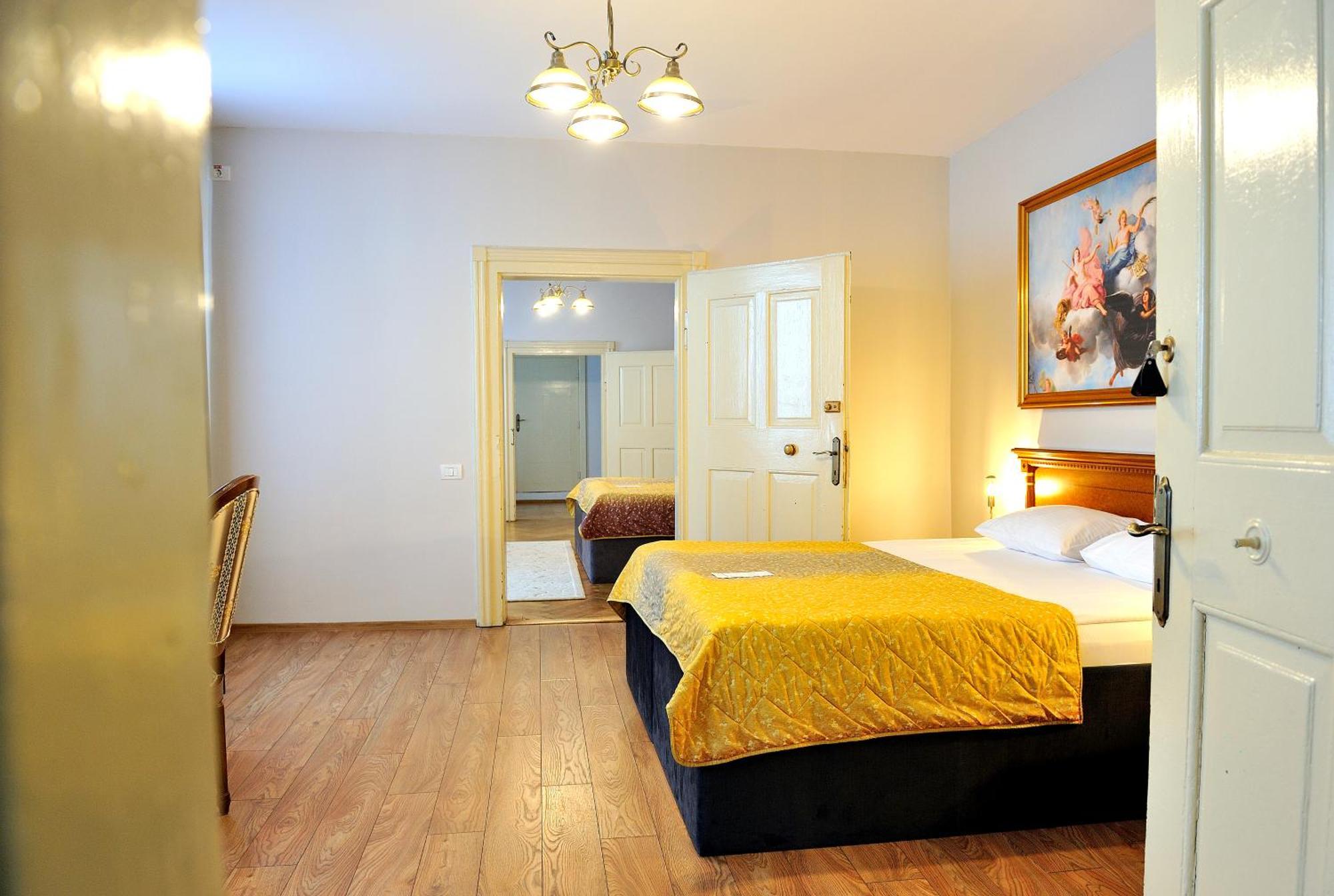 Guest house Safrano Palace Brasov