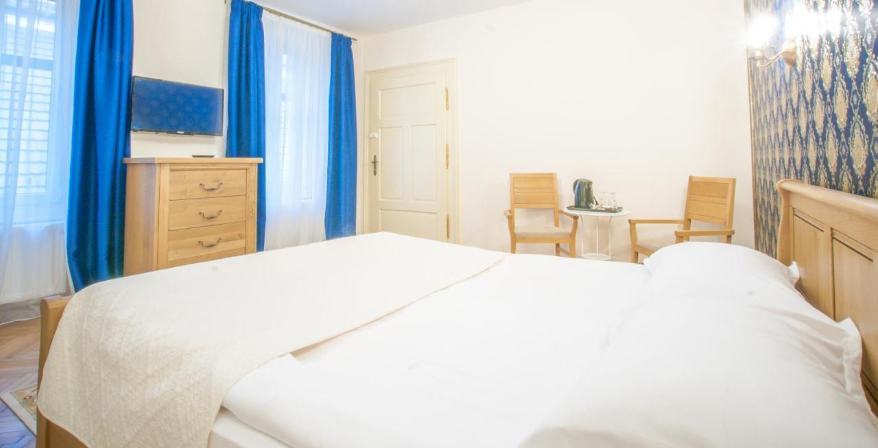 Safrano Palace Guest house Brasov